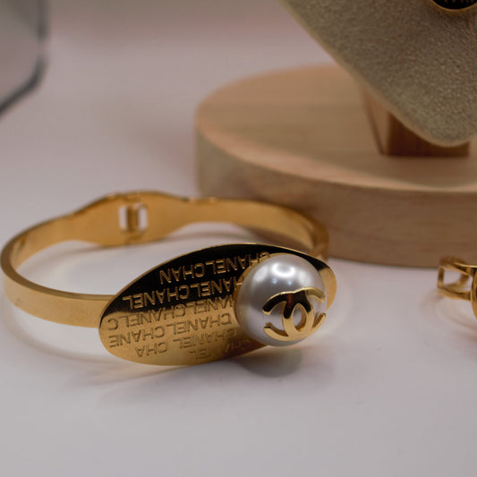 Gold Pearl Set