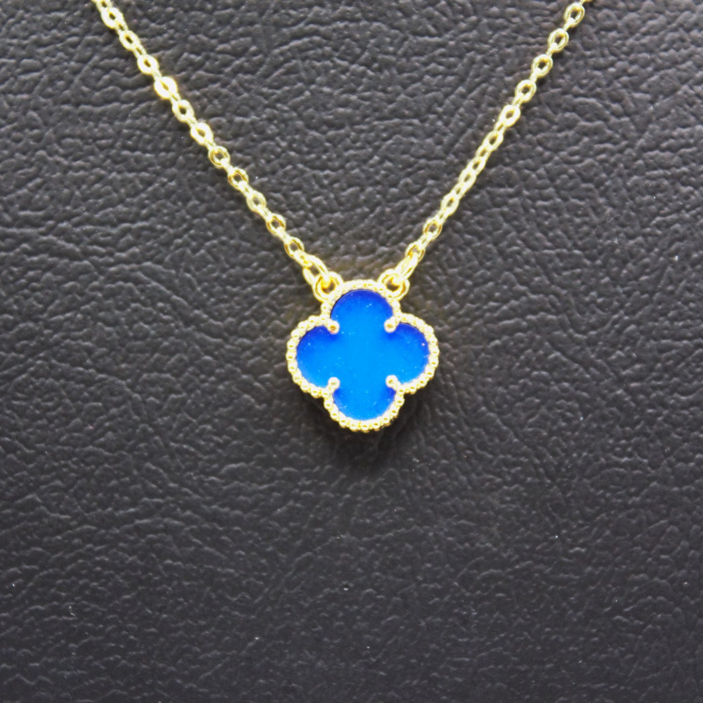 VC Clover Blue