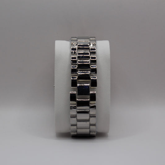 MK Bradshaw Date Silver Silver Dial - 43mm