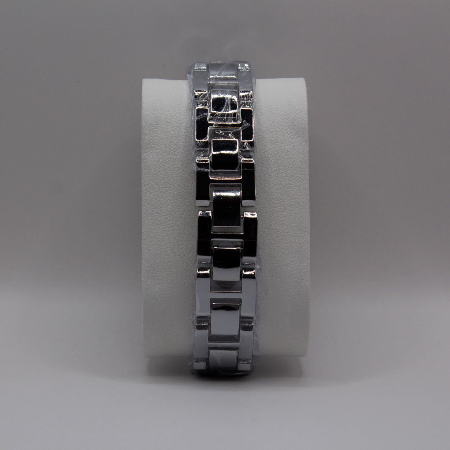 MK Big Logo Chained Silver Black Dial - 34mm
